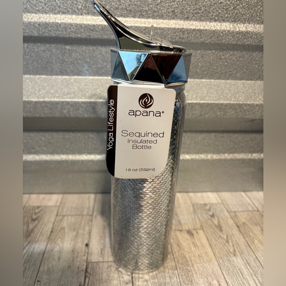 Apana Shimmering Silver Insulated Bottle